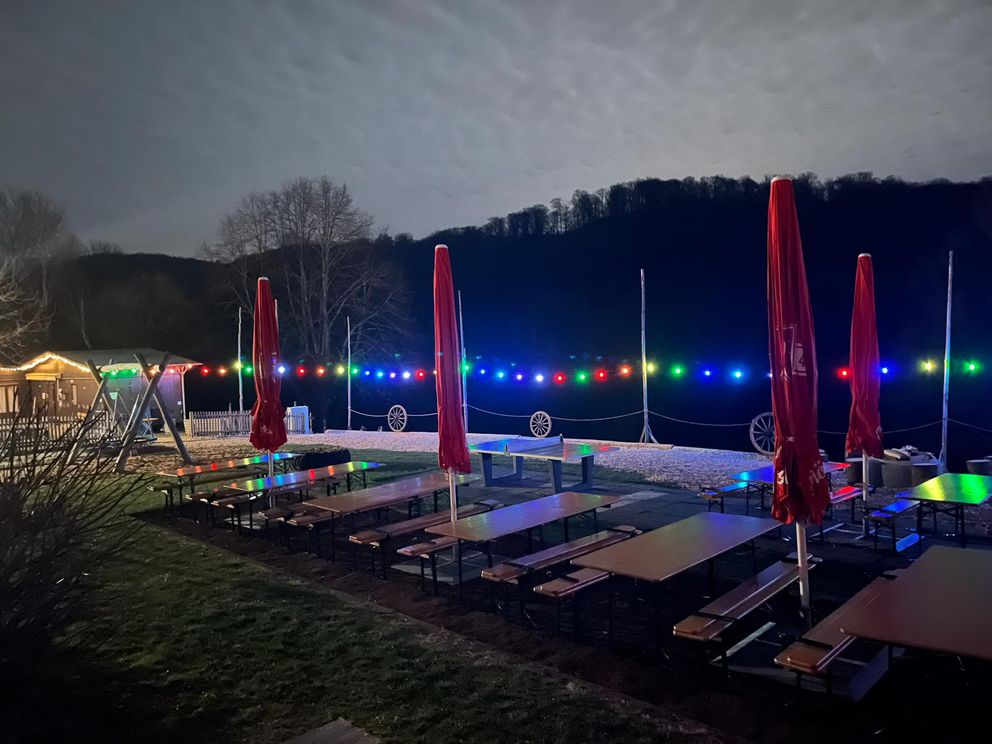 Biergarten-Treff an der Ulmbachtalsperre Camping-Ulmtal.de  Biker-Treff.de
